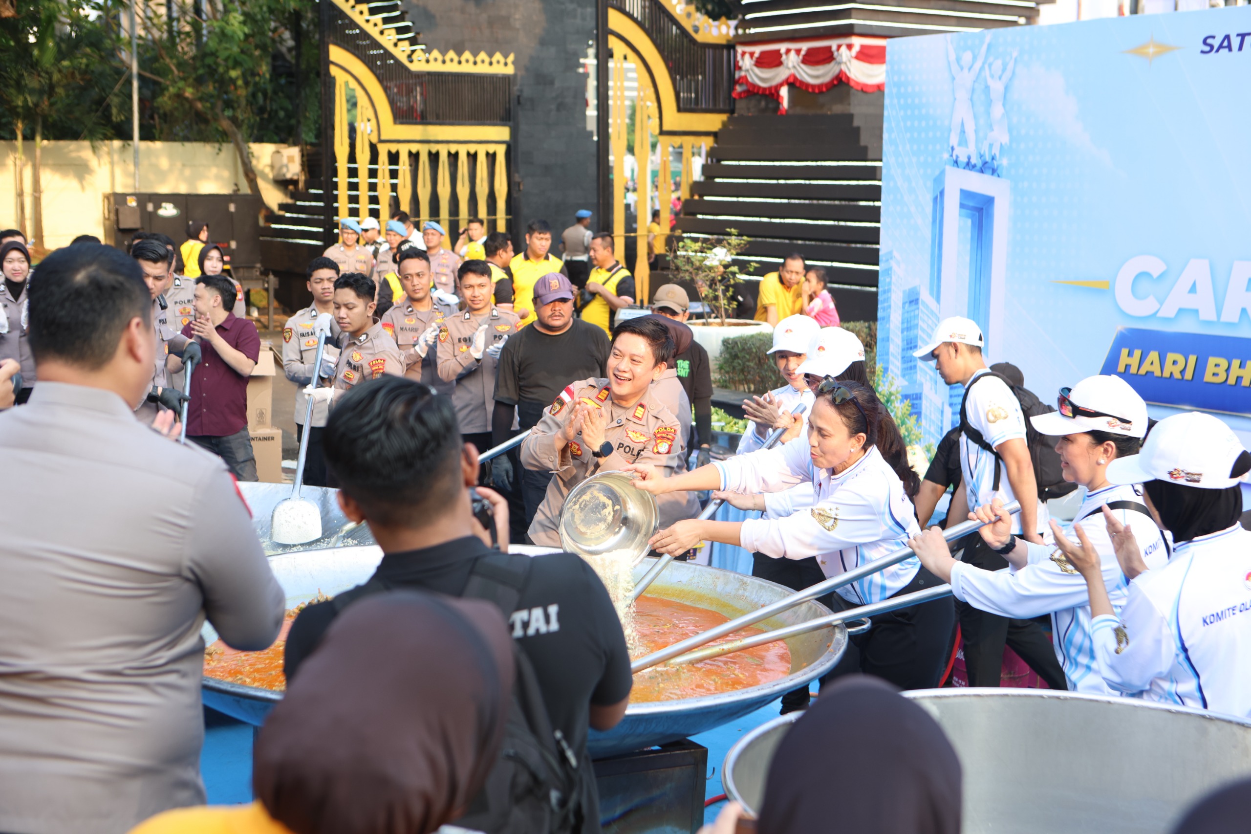 Polri Dekat di Hati: Dapur Jaga Jakarta Tanamkan Kenangan Manis bagi Warga Jakarta