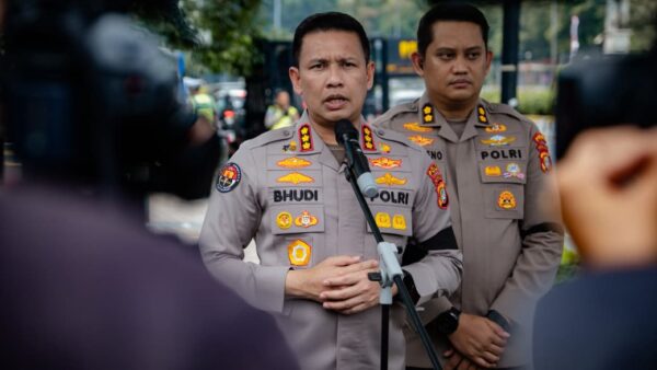 Polda Metro Jaya Siapkan Layanan Kesehatan bagi Masyarakat dalam Kegiatan Penyampaian Aspirasi